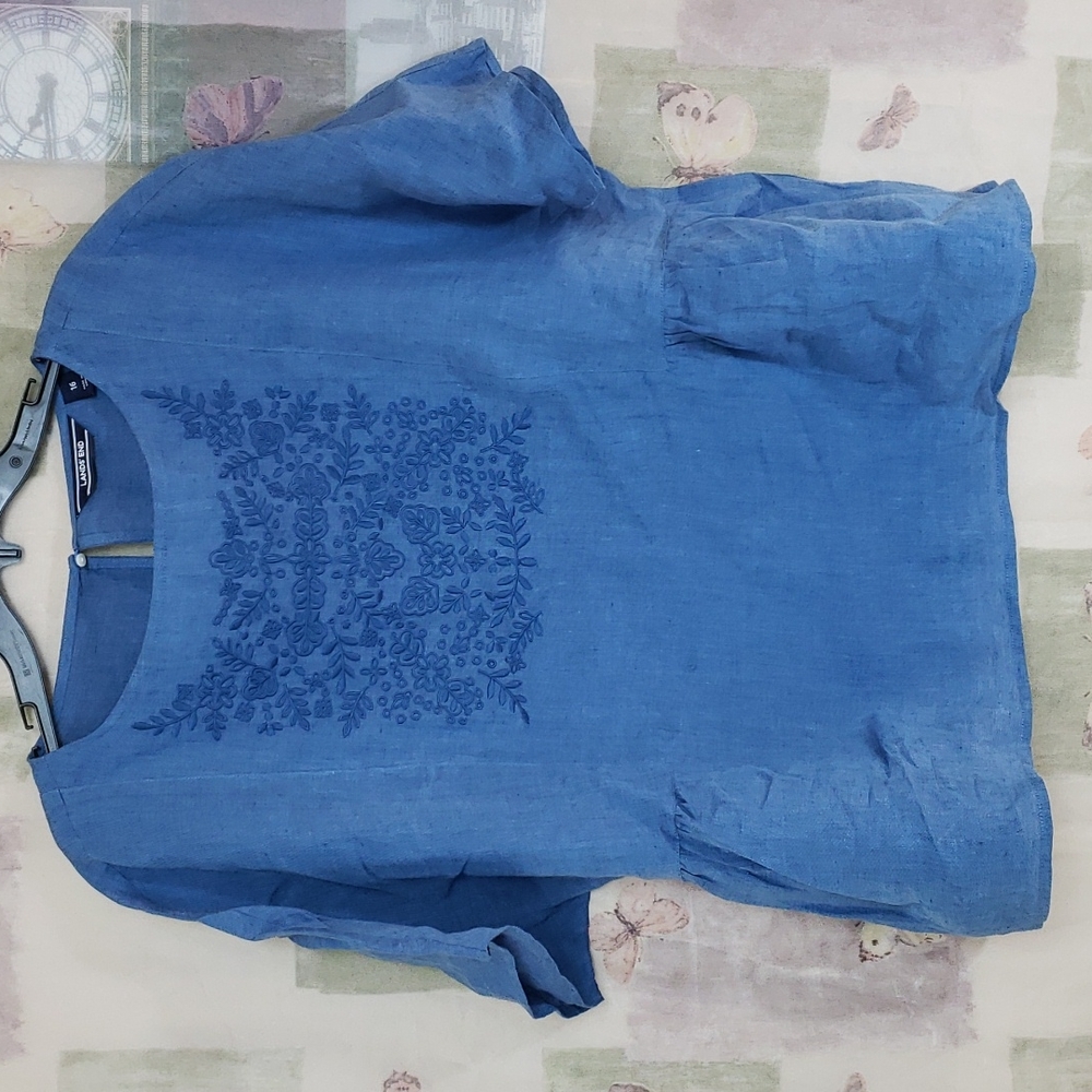 Blue embroidered short sleeve gathered sides top